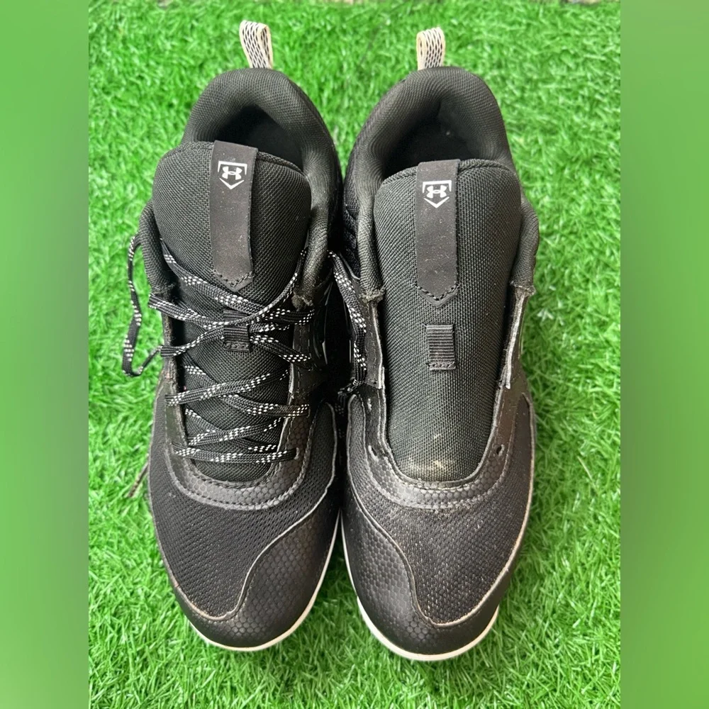 Under Armour Women's Glyde RM 3022076-001 Black Softball‎ Cleats Shoes Size 9.5